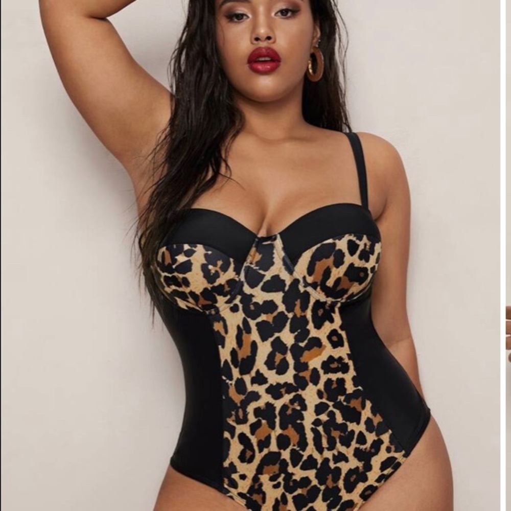 Plus Leopard Underwire One Piece Swimsuit